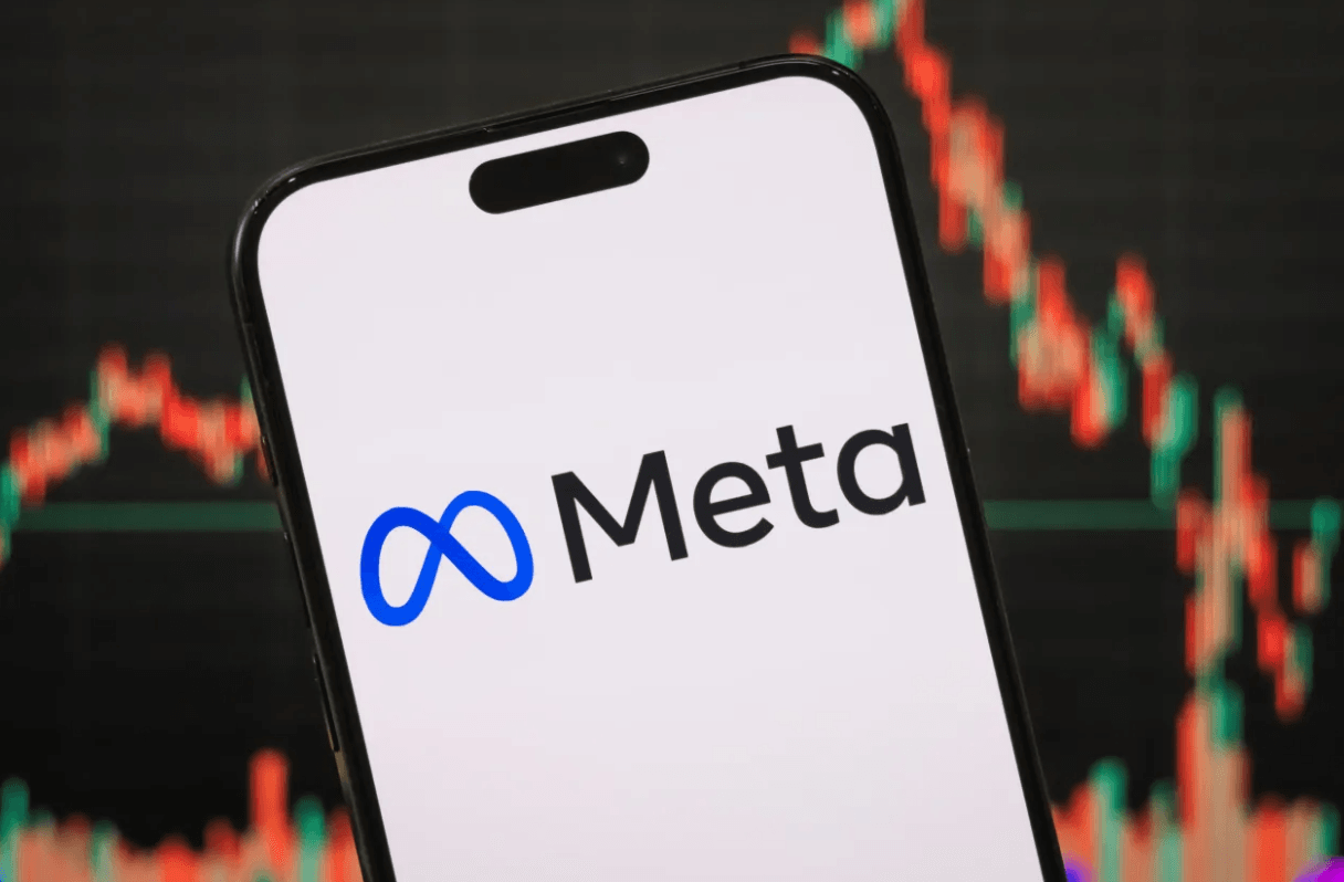 Cổ phiếu Meta sau thông báo về điện toán đám mây